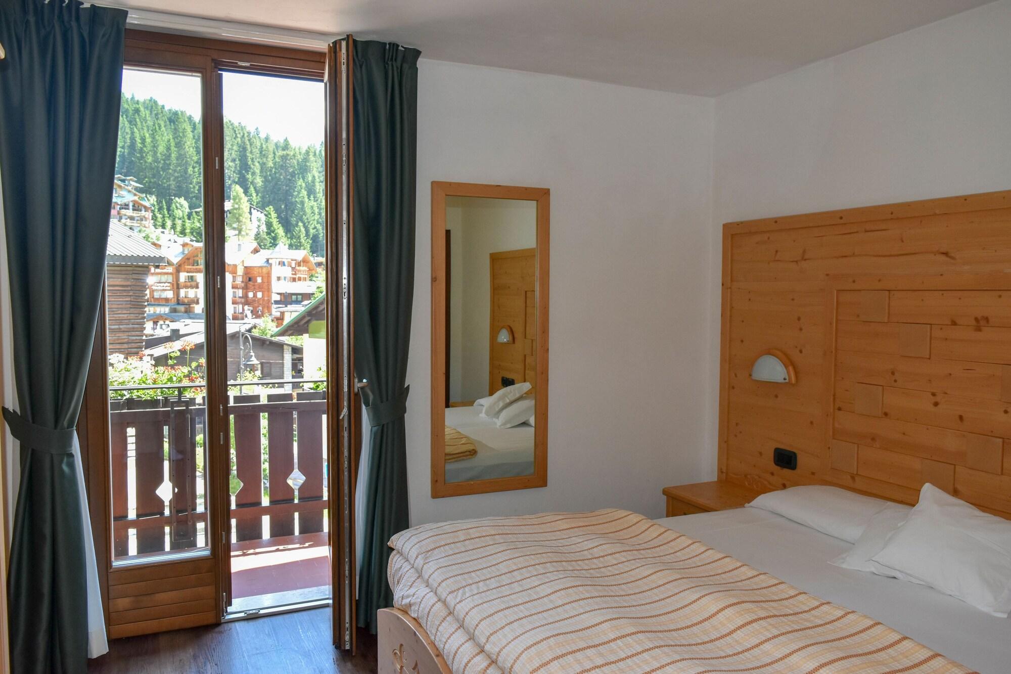 Europa Hotel 3*